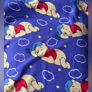 Vintage Winnie the Pooh sleeping Pooh purple fleece blanket 46”x63”